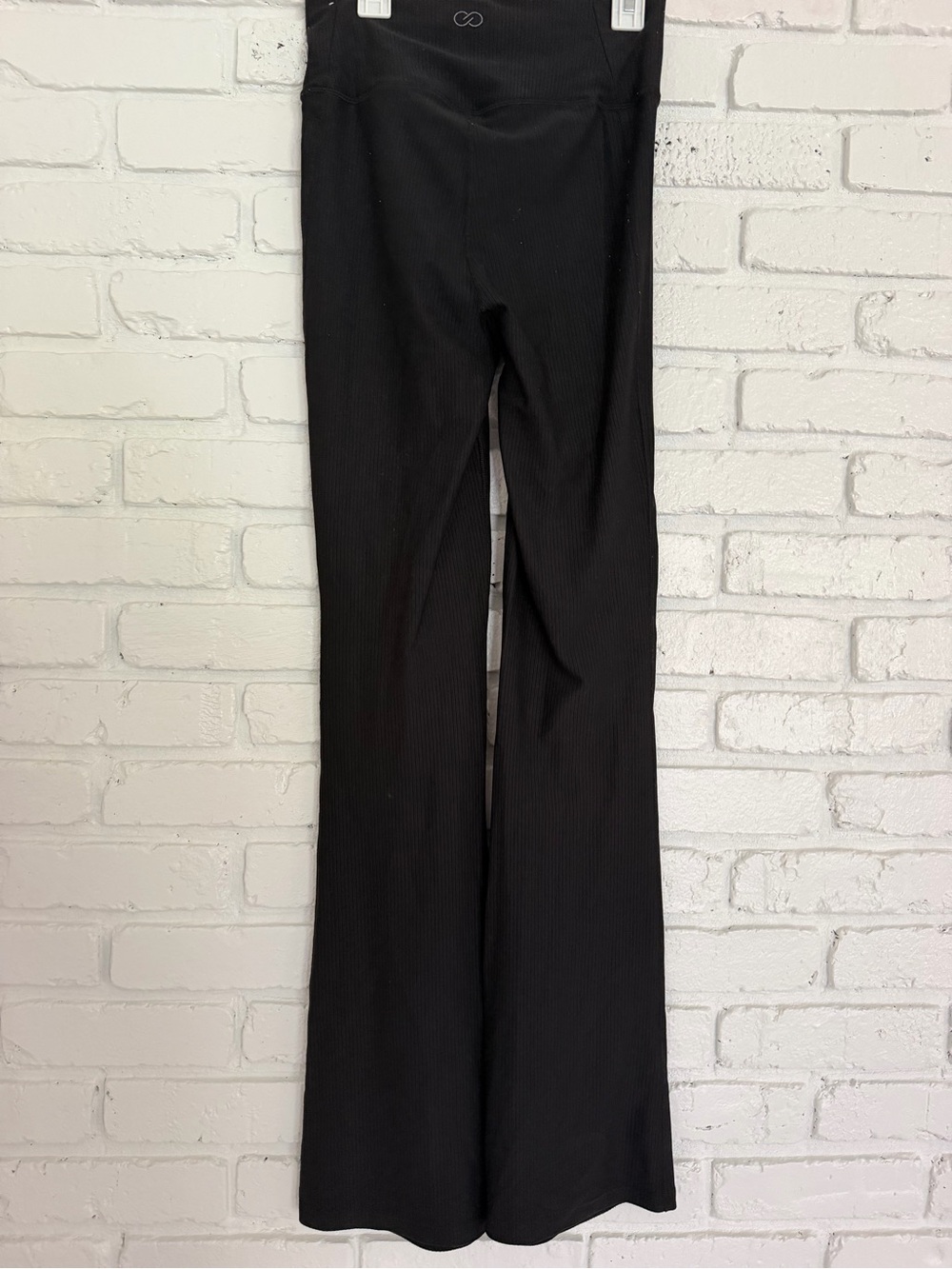 CALIA by Carrie Underwood Black Ribbed Leggings with Side Slit